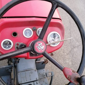 Massey Ferguson 130