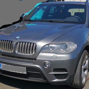 Najam BMW X5 sa vozačem, za vjenčanja i druge prigode