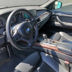Najam BMW X5 sa vozačem, za vjenčanja i druge prigode