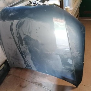 Prednja hauba Audi A4 b8 2010