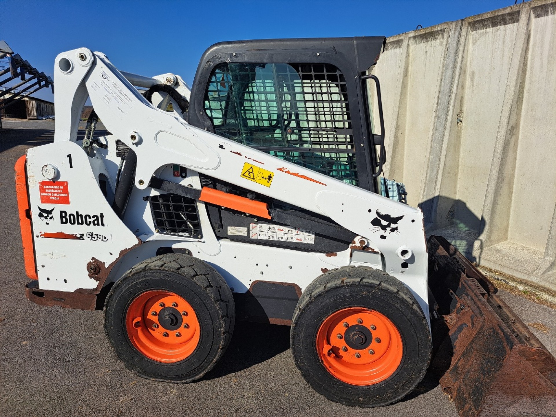 Bobcat S590