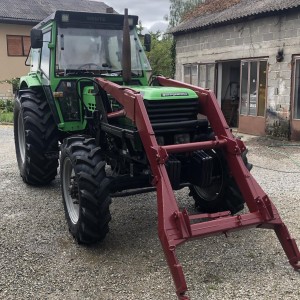 Prednji utovarivač za traktor Torpedo 7506 ili 9006