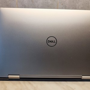 ️DELL XPS 15 9575 2-in1, i7 8750G, 500GB, 16GB, FHD Touch, 2 grafičke kartice️