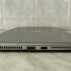 ️HP Elitebook 850 G4, i5-7300U, 256GB, 16GB, 15.6" FHD, 2 grafičke kartice️