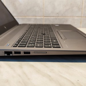 ️HP ZBook, i7-9850H, 6000GB, 64GB, 15.6 FHD, 2 Grafike, radna stanica️