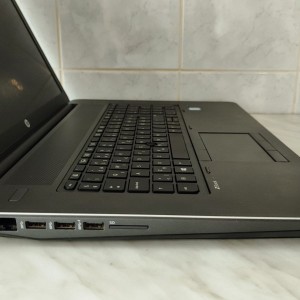 ️HP ZBook 17 G3, i7-6820HQ, 32GB, 512GB+750GB, 17.3" FHD, 2 grafičke kartice️