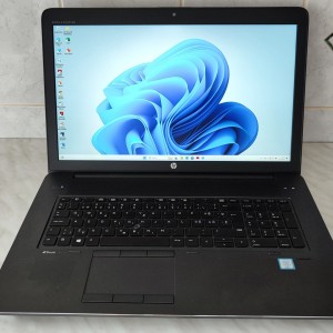 ️HP ZBook 17 G3, i7-6820HQ, 32GB, 512GB+750GB, 17.3" FHD, 2 grafičke kartice️