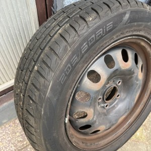 Felge s gumama za Peugeot 407
