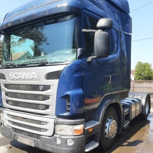 Scania 440