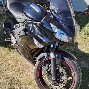 Kawasaki er6f