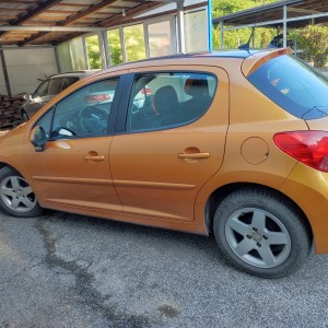 Peugeot 1.4, 2007 god, 2100€