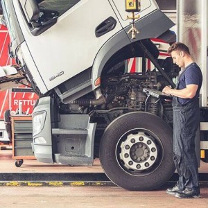 TRAŽIMO – MEHANIČAR KAMIONA I GRAĐEVINSKIH STROJEVA