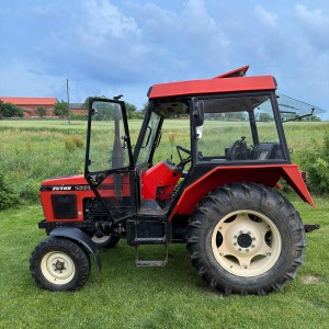 Prodajem Traktor Zetor 4320