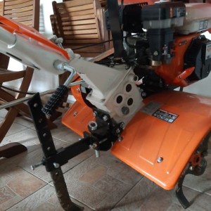 Motorna Freza kopačica Ruris 701