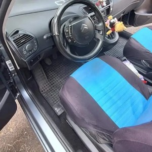 Prodaje se CITROEN C4 PICASSO 1.6hdi ,KVAR NA MOTORU