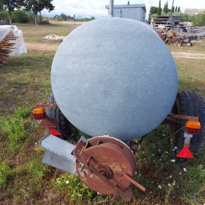 Prodajem cisternu 3200L