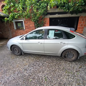 Prodajem Ford Focus 1.4 plin/benzin, reg. do 5/2025