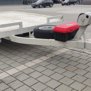 AUTO PRIKOLICA
