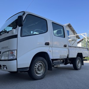 Toyota DYNA 100, 2010. godište, reg. do 11. mj. 2024. god., dizel s ugrađenom kukom