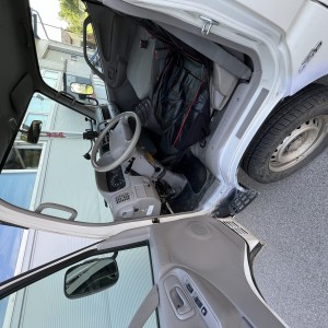 Toyota DYNA 100, 2010. godište, reg. do 11. mj. 2024. god., dizel s ugrađenom kukom