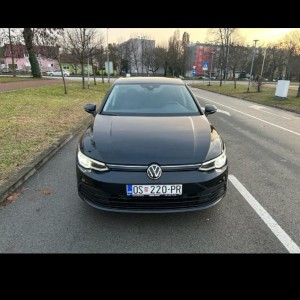 VW GOLF 8 2,0 TDI