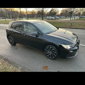 VW GOLF 8 2,0 TDI