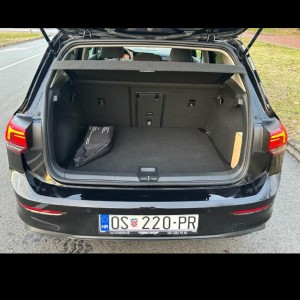 VW GOLF 8 2,0 TDI