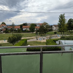Prodajem kuću katnicu