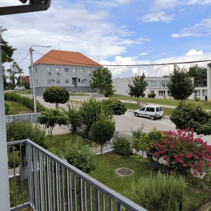 Prodajem kuću katnicu