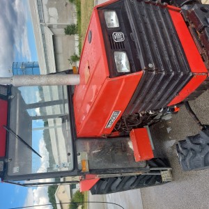 Traktor univerzal