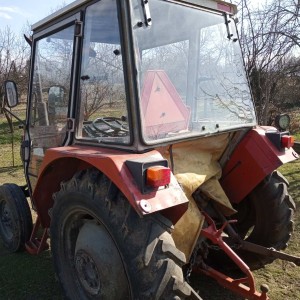 Traktor IMT 539P