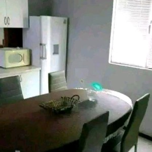 IZDAJEM APARTMAN OD. 120. KVADRATA SA 4 SOBE 2 KUPATILA
