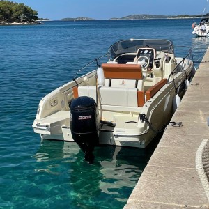 Invictus Capoforte CX 240