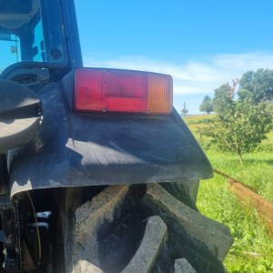 Prodajem traktor same silver 130 sa utovarivačem