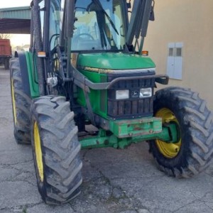John Deere 6400 TVORNIČKO STANJE 1994g PAPIRI UREDNI HITNO 7,400e 0998265275