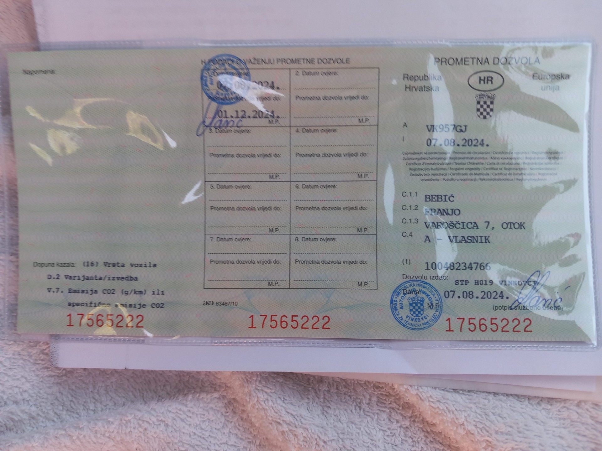 Prodajem auto Seata
