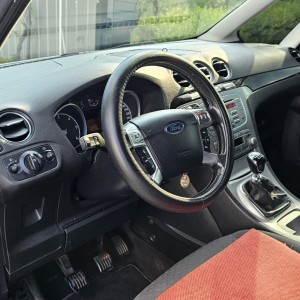 Ford Galaxy 2.0 TDCI