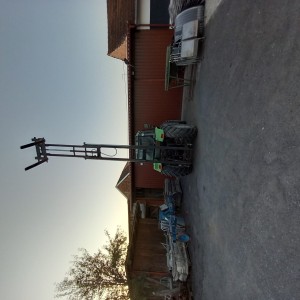 VILIČAR ZA TRAKTOR