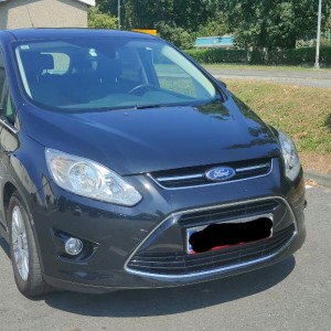 Prodajem Ford C max 1.6 TDCi Titanium, nije uvoz, 180 180 km, 12/2014.