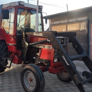 International 845 XL