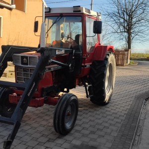 International 845 XL