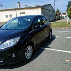 Prodajem Ford C max 1.6 TDCi Titanium, nije uvoz, 180 180 km, 12/2014.