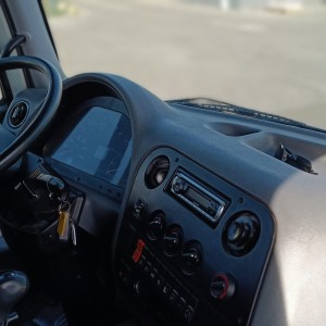 FORD CARGO 1830 HRSC kamion s ceradom i utovarnom rampom