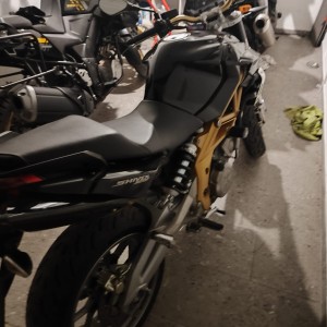 Aprilia Shiver