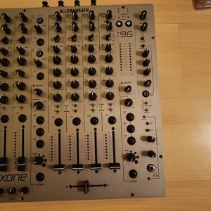Prodajem Allen &amp; Heath XONE 96 DJ mikser, Denon Dj Sc5000 Prime, Denon DJ X1800 Prime, DJM-V10-LF