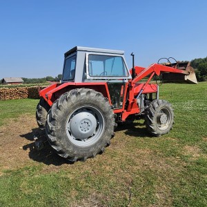 Massey Ferguson 590