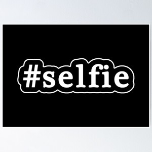 Selfie group looking models