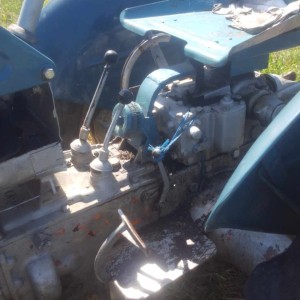 prodajem ili mijenjam.traktor