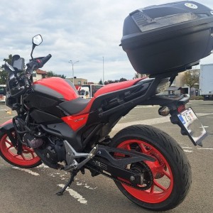 HONDA NC 750 SA, sa dodatnom opremom, povoljno prodajem