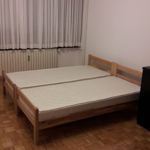 Trg Ivana Kukuljevića, 40 m2, lift, niske režije, posebno soba (iznajmljivanje)